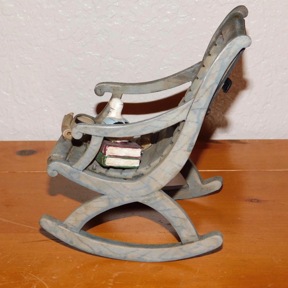 Young's Inc. Resin Rocking Chair Picture Frame - Picture 4 of 8